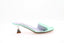 Mules plexi Albano couleur menthe clair avec talon bas géométrique
Chaussures Albano en cuir métallisé et PVC, bout rectangulaire
Mules élégantes Albano menthe clair, idéales pour le quotidien et les soirées
Zoom sur le talon bas de 6 cm des mules Albano, design moderne